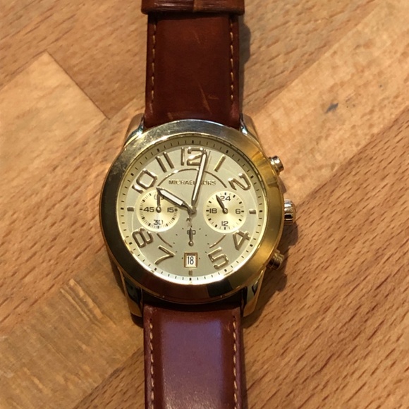 Michael Kors Watch - Picture 4 of 10